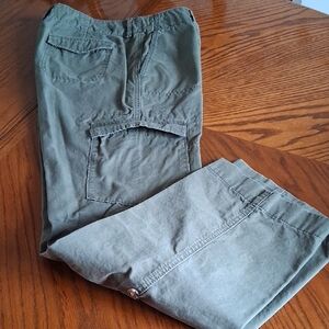 Dockers Straight Leg Pants in Olive, Medium Rise.
